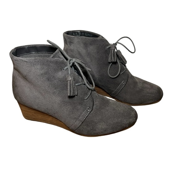 Dr. Scholl's Cushion Grey Suede Wedge Booties Size: 8 1/2 - Picture 2 of 7